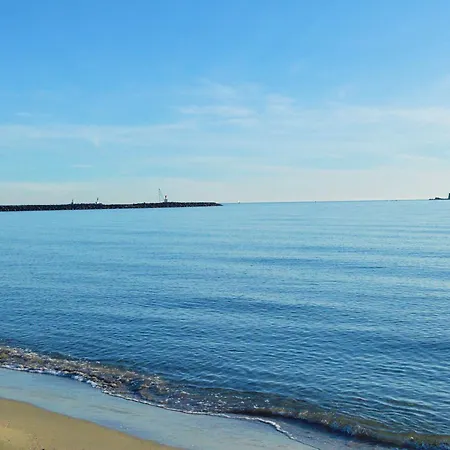 Cap D'agde, 2 Pieces, 4 Personnes - Fr-1-249-406 Apartment *