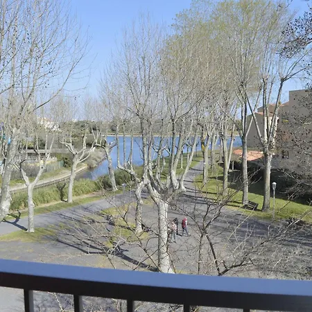 Cap D'agde, 2 Pieces, 4 Personnes - Fr-1-249-406 *